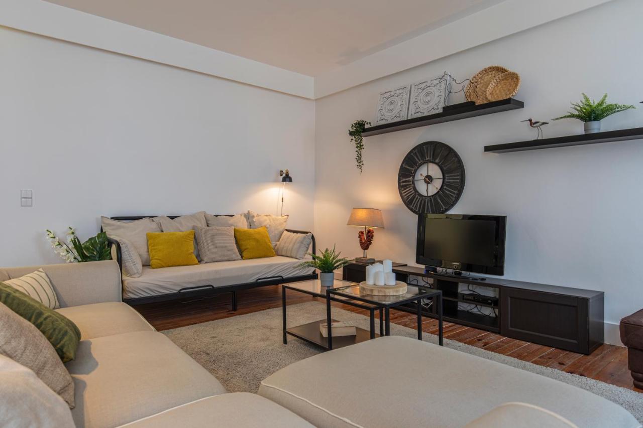 Apartamento 32 -lovely 2 Bedroom In Principe Real